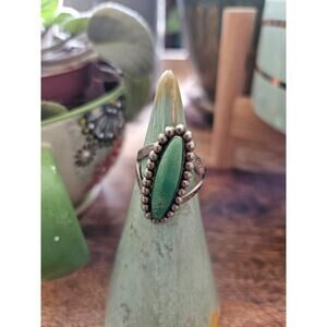 Sterling Silver Southwestern Style Green Turquoise Beaded Ring – Size 7.5